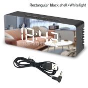 Настольные электронные часы 15*7*3,5 см , на батарейках и 220 V