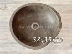 Раковина из речного камня