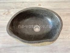 Раковина из речного камня